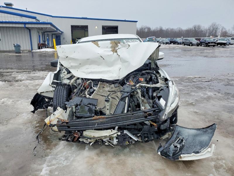 Photo 5 from auction – 2015 NISSAN SENTRA with VIN 3N1AB7AP1FY251498