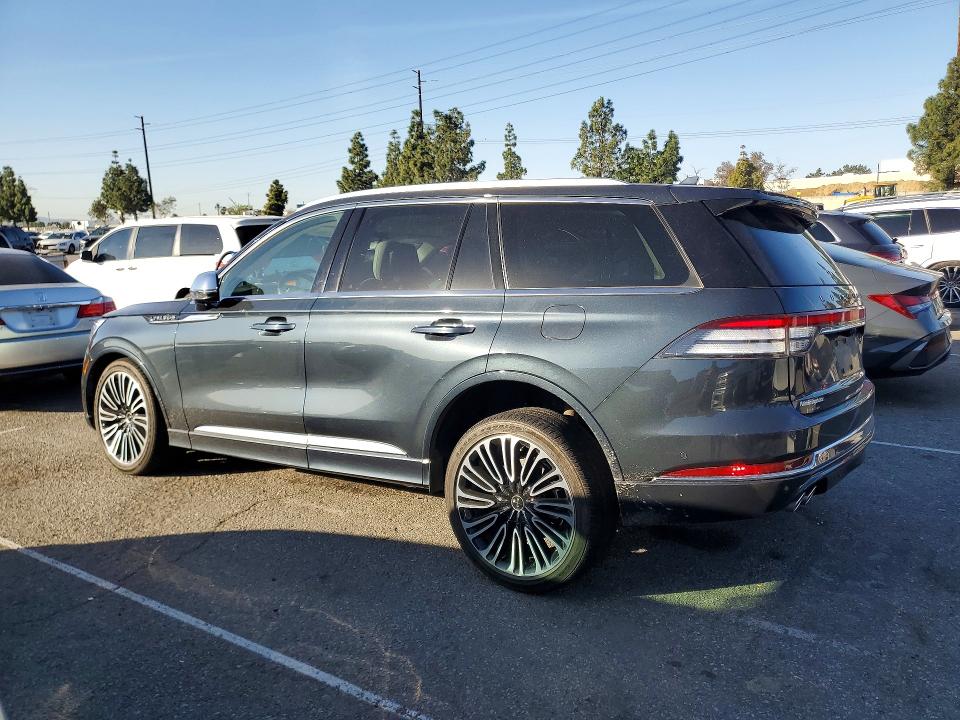 Photo 2 from auction – 2020 LINCOLN AVIATOR BL with VIN 5LM5J9XC3LGL34535