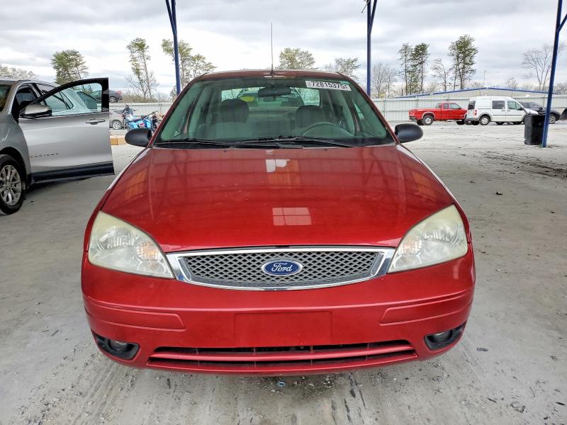 Photo 5 from auction – 2005 FORD FOCUS ZX4 with VIN 1FAFP34N95W166718