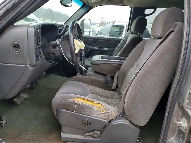 Photo 7 from auction – 2006 CHEVROLET SILVERADO with VIN 1GCHK23D76F169977