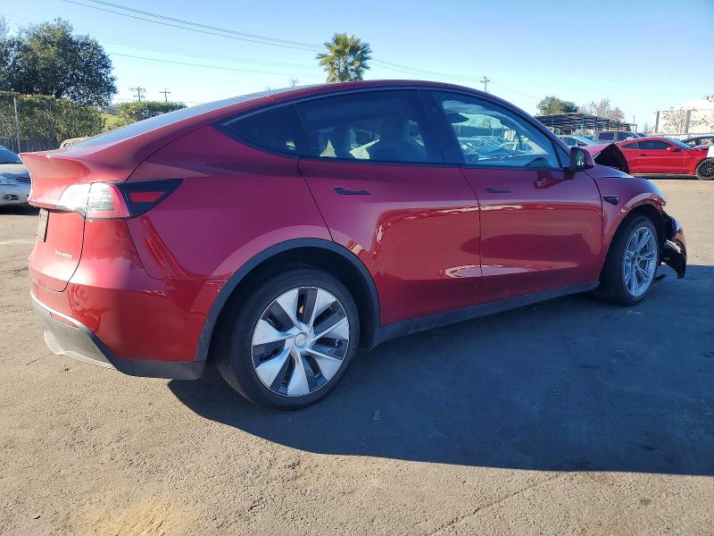 Photo 3 from auction – 2024 TESLA MODEL Y with VIN 7SAYGDEE1RF069551