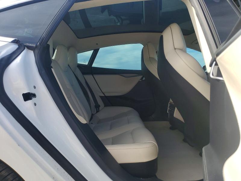 Photo 10 from auction – 2018 TESLA MODEL S with VIN 5YJSA1E20JF265638
