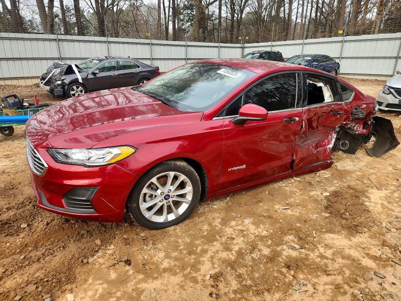 FORD FUSION 2019 with VIN 3FA6P0LU7KR256410 - Photo from auction