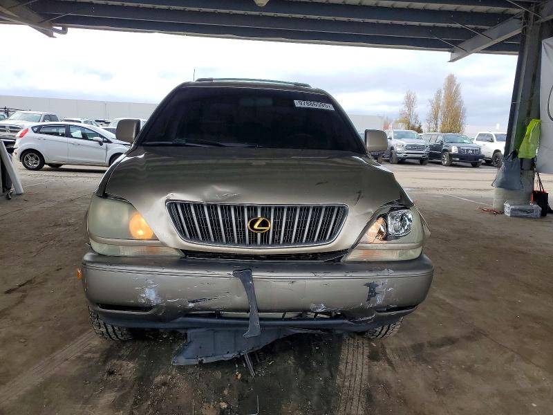 Photo 5 from auction – 2000 LEXUS RX 300 with VIN JT6HF10U9Y0159550