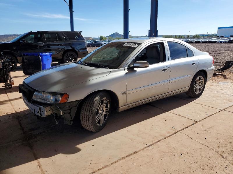VOLVO S60 2005 with VIN YV1RS612952439949 - Photo from auction