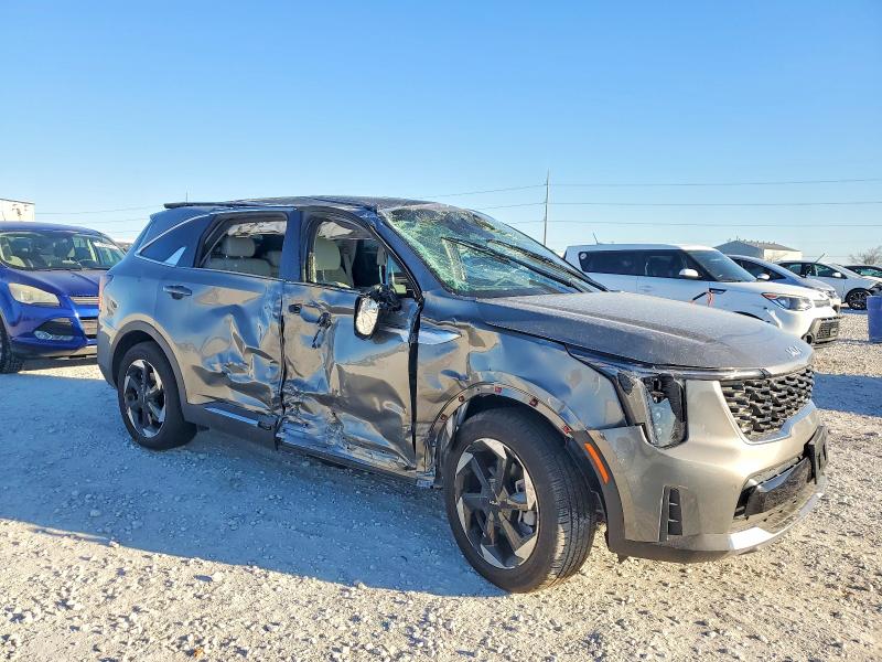 Photo 4 from auction – 2026 KIA SORENTO with VIN KNDRH4JG5T5437082