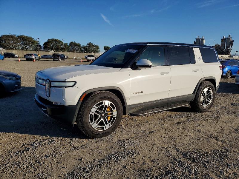 RIVIAN R1S LAUNCH 2023 with VIN 7PDSGABL4PN009050 - Photo from auction