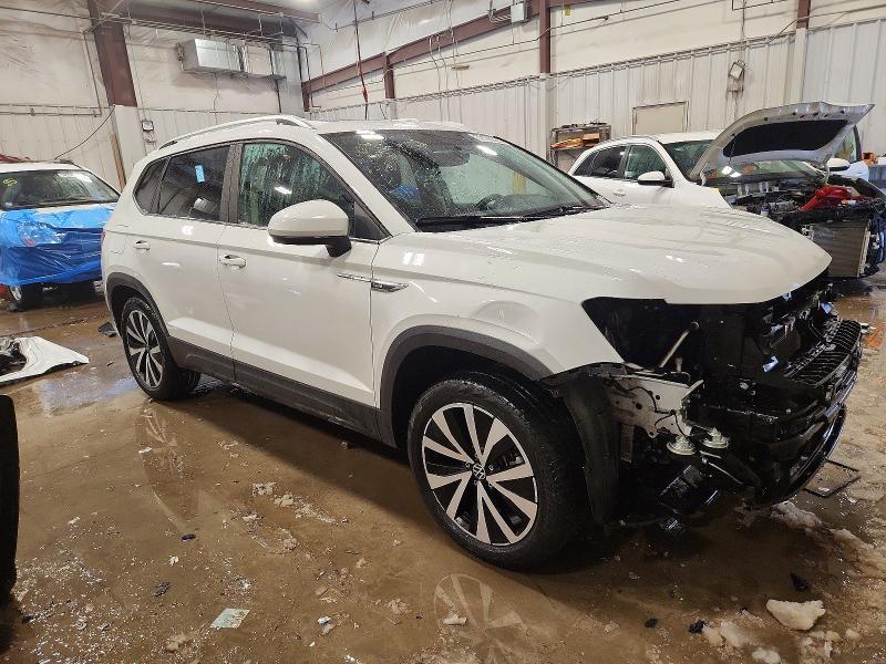 Photo 4 from auction – 2022 VOLKSWAGEN TAOS with VIN 3VVLX7B20NM094855