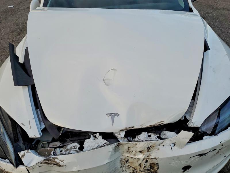 Photo 11 from auction – 2024 TESLA MODEL 3 with VIN 5YJ3E1EAXRF821885