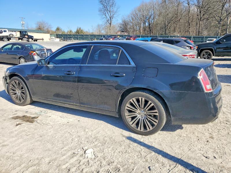 Photo 2 from auction – 2013 CHRYSLER 300 S with VIN 2C3CCABG9DH643859
