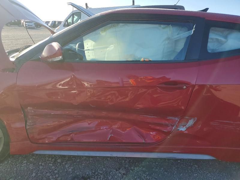 Photo 7 from auction – 2013 HYUNDAI VELOSTER T with VIN KMHTC6AE2DU111399