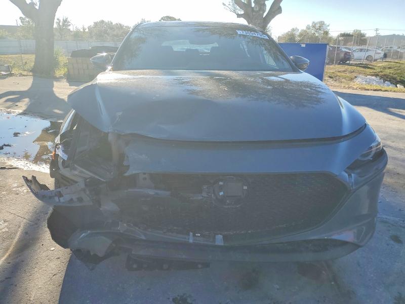 Photo 5 from auction – 2023 MAZDA 3 PREMIUM with VIN JM1BPBMM8P1605773