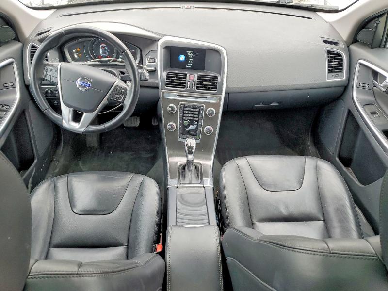 Photo 8 from auction – 2015 VOLVO XC60 with VIN YV4902RK6F2660223