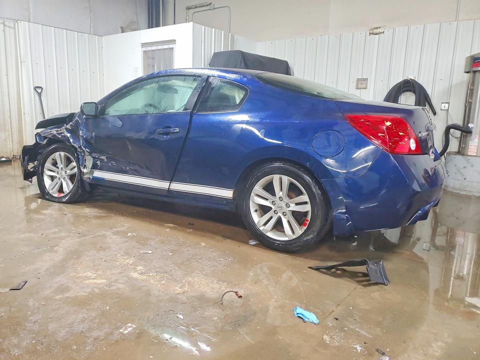 Photo 2 from auction – 2010 NISSAN ALTIMA with VIN 1N4AL2EP4AC133444