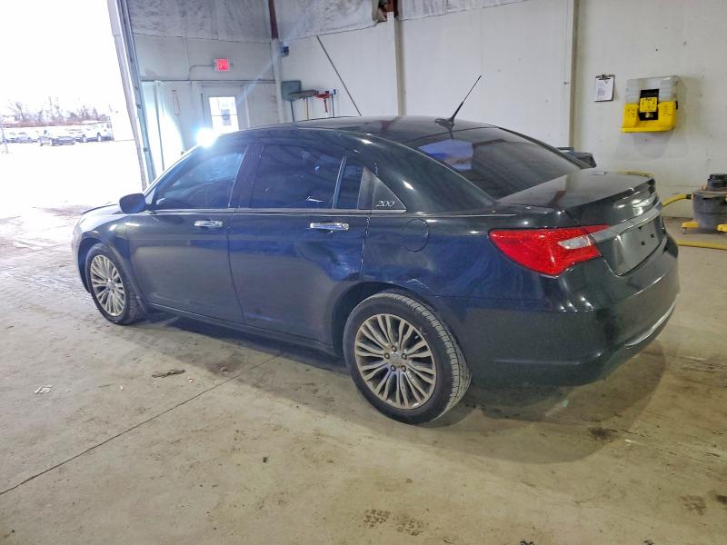 Photo 2 from auction – 2011 CHRYSLER 200 LIMITE with VIN 1C3BC2FG3BN518596