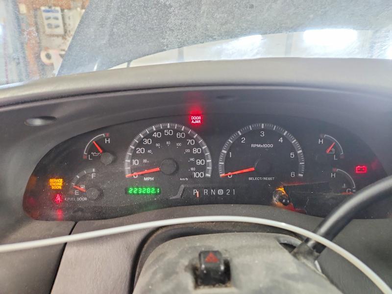 Photo 9 from auction – 2002 FORD F150 with VIN 2FTRX17262CA85700