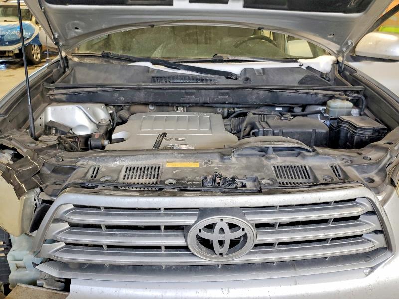 Photo 12 from auction – 2008 TOYOTA HIGHLANDER with VIN JTEDS41A982007308