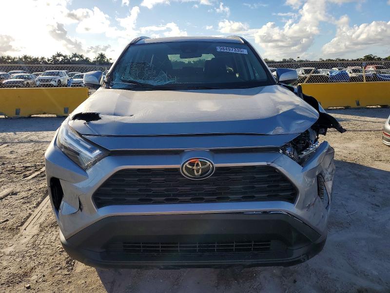 Photo 5 from auction – 2025 TOYOTA RAV4 with VIN 2T3W1RFV1SC353765