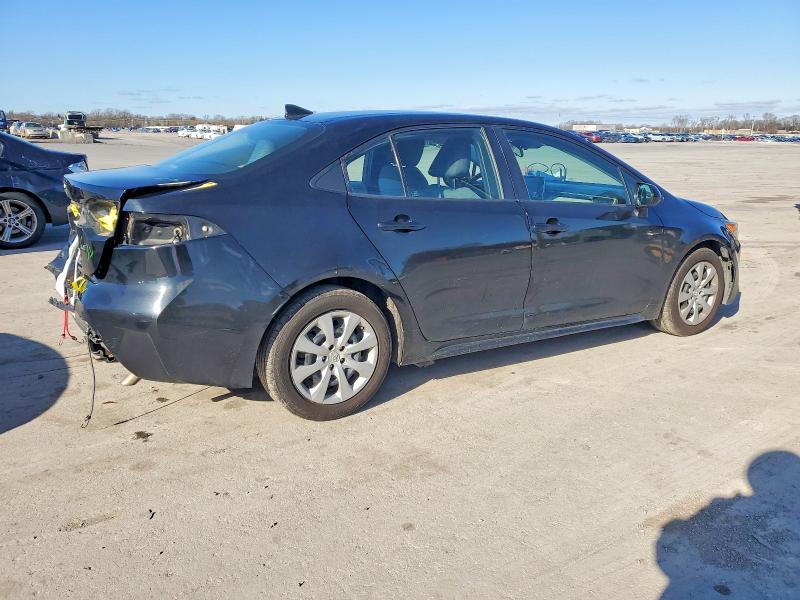 Photo 3 from auction – 2021 TOYOTA COROLLA with VIN 5YFEPMAE0MP214792