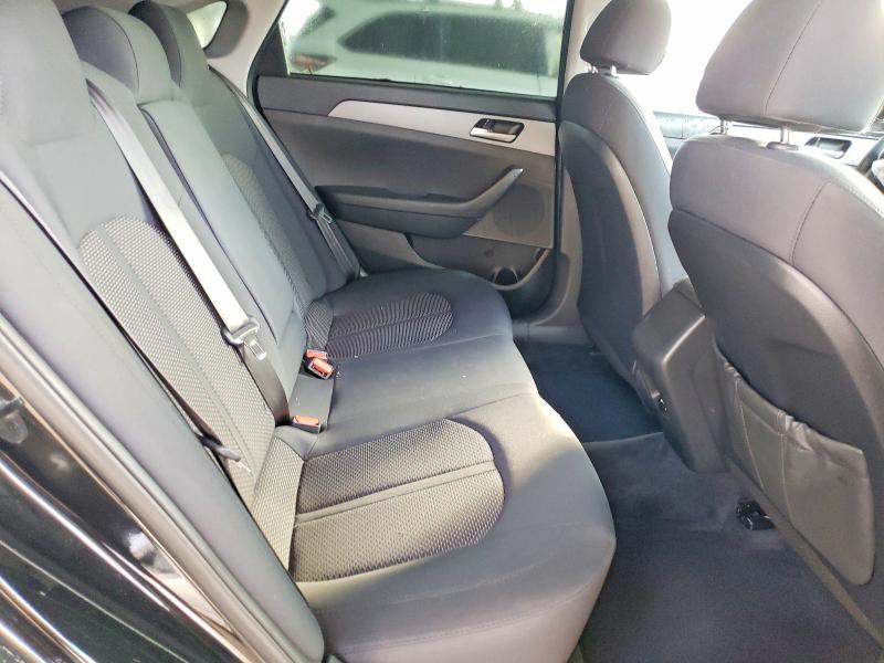 Photo 10 from auction – 2018 HYUNDAI SONATA SE with VIN 5NPE24AF7JH699142