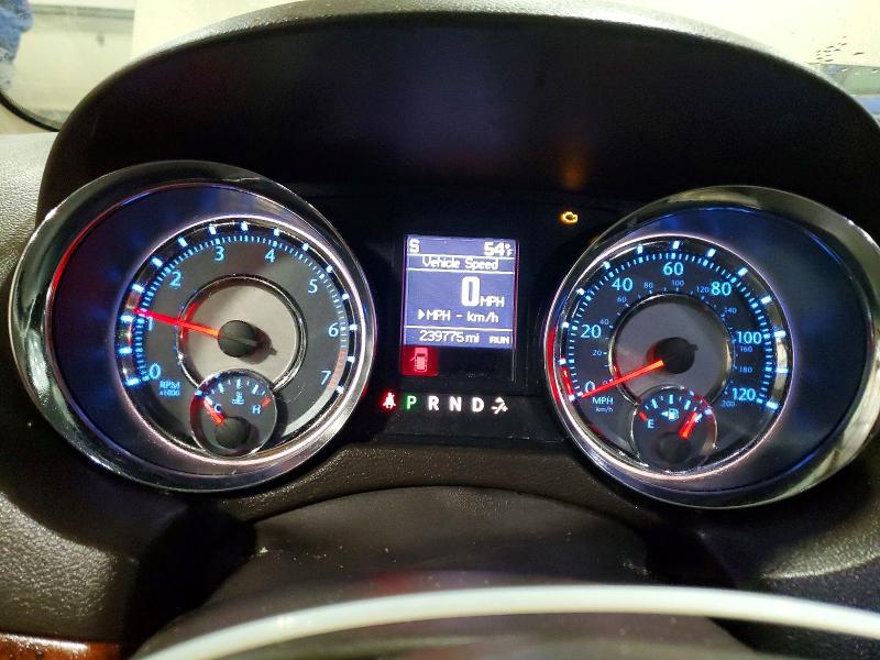 Photo 9 from auction – 2013 CHRYSLER TOWN & COU with VIN 2C4RC1BG2DR604224