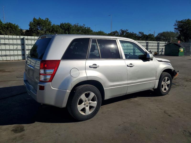 Photo 3 from auction – 2012 SUZUKI GRAND VITA with VIN JS3TD0D68C4100801