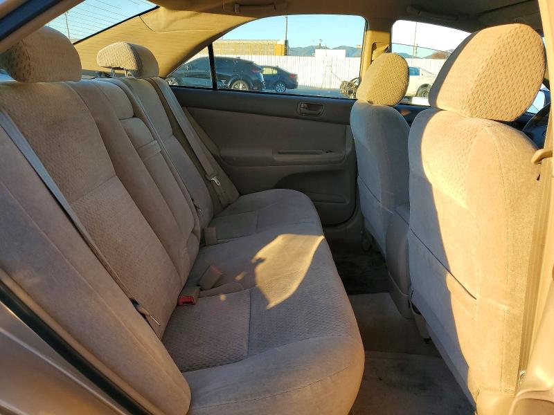 Photo 10 from auction – 2003 TOYOTA CAMRY LE with VIN 4T1BE32K53U123411
