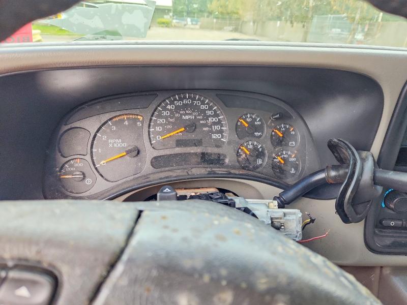 Photo 9 from auction – 2004 CHEVROLET SILVERADO with VIN 1GCHK29224E265475