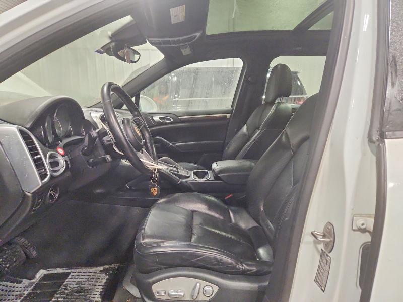 Photo 7 from auction – 2016 PORSCHE CAYENNE with VIN WP1AA2A24GKA10881