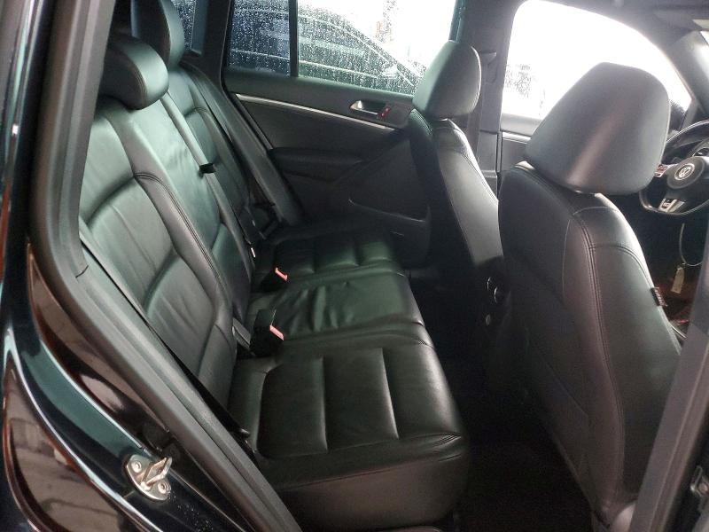 Photo 10 from auction – 2014 VOLKSWAGEN TIGUAN with VIN WVGAV3AXXEW034353
