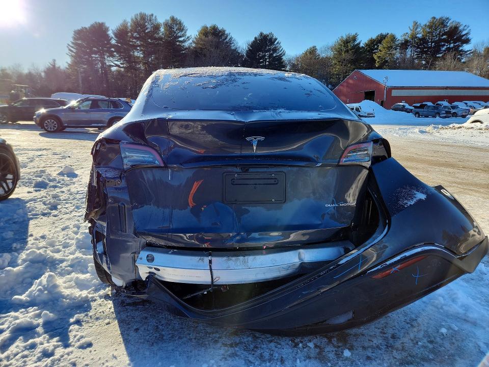 Photo 6 from auction – 2024 TESLA MODEL Y with VIN 7SAYGAEE7RF080648