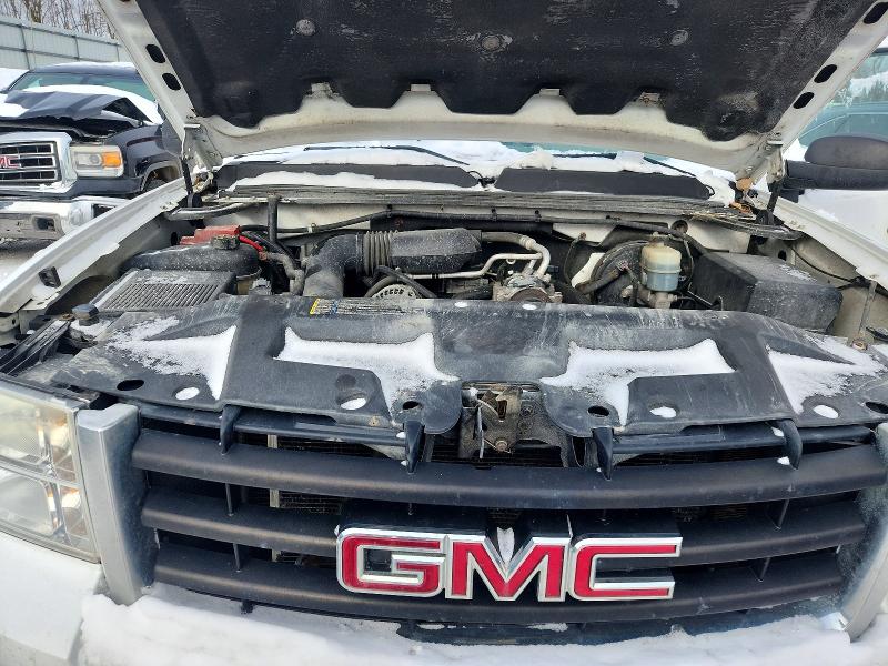 Photo 11 from auction – 2011 GMC SIERRA C15 with VIN 1GTN1TEX3BZ127804