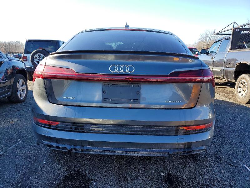 Photo 6 from auction – 2022 AUDI E-TRON SPO with VIN WA11AAGE3NB012769
