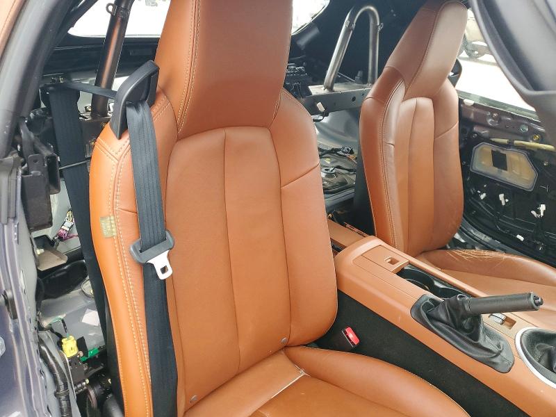 Photo 10 from auction – 2006 MAZDA MX-5 MIATA with VIN JM1NC25F360106683