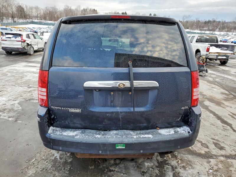 Photo 6 from auction – 2008 CHRYSLER TOWN & COU with VIN 2A8HR64X98R814922