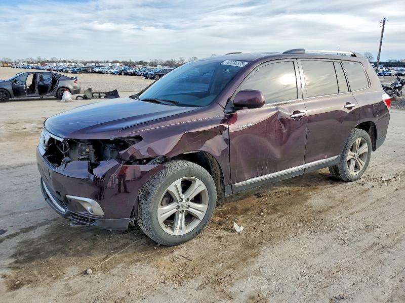 TOYOTA HIGHLANDER 2012 with VIN 5TDDK3EH8CS093458 - Photo from auction