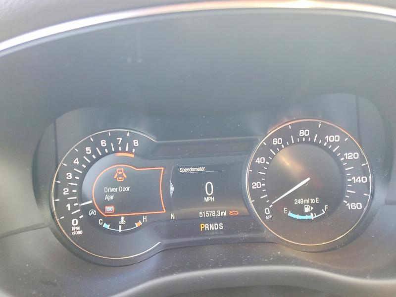 Photo 9 from auction – 2019 LINCOLN MKC SELECT with VIN 5LMCJ2C99KUL48920