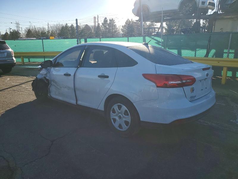 Снимка 2 от търг – 2017 FORD FOCUS S с VIN 1FADP3E21HL221101