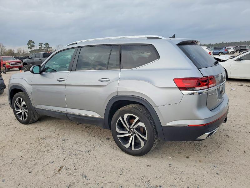 Photo 2 from auction – 2023 VOLKSWAGEN ATLAS SEL with VIN 1V2BR2CA0PC513545