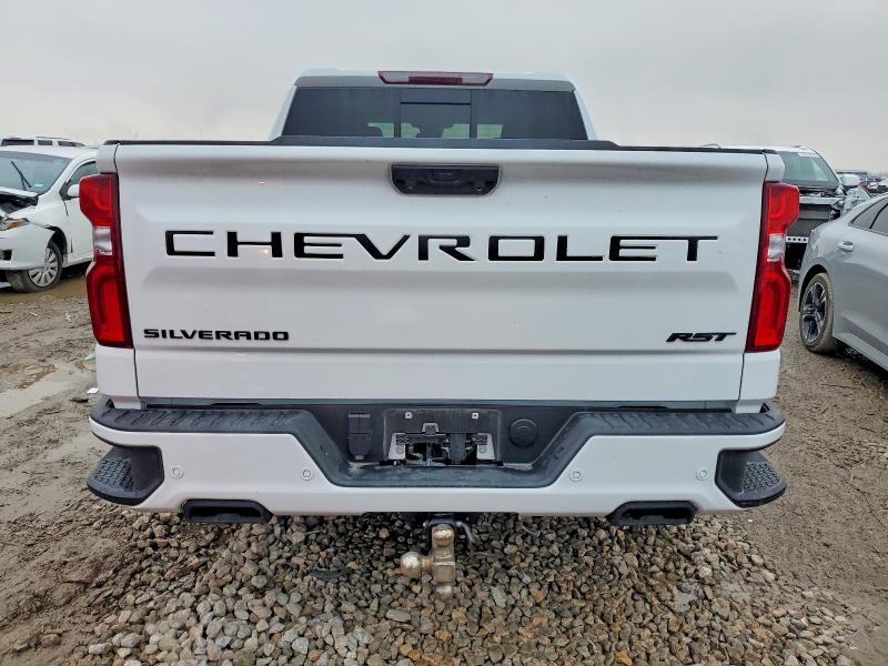 Photo 6 from auction – 2025 CHEVROLET SILVERADO with VIN 1GCUKEE80SZ288253