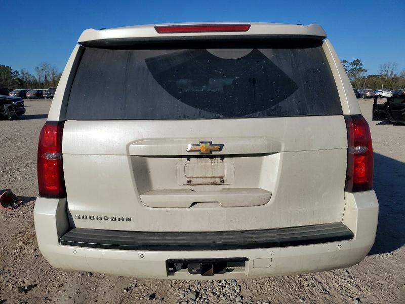 Photo 6 from auction – 2015 CHEVROLET SUBURBAN with VIN 1GNSCJKC3FR130007