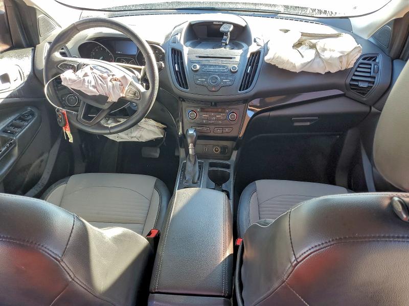 Photo 8 from auction – 2017 FORD ESCAPE SE with VIN 1FMCU0GDXHUE12856