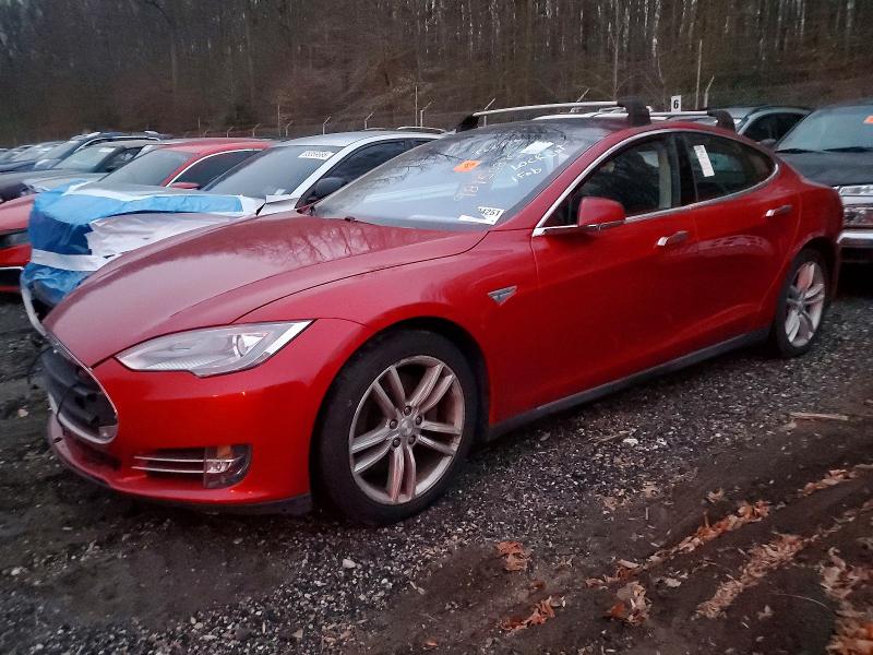 TESLA MODEL S 2014 with VIN 5YJSA1S12EFP68136 - Photo from auction