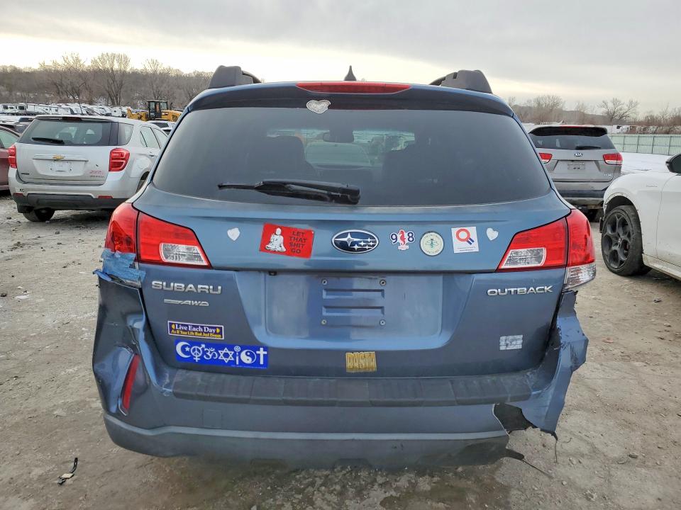 Photo 6 from auction – 2013 SUBARU OUTBACK with VIN 4S4BRCKCXD3213920