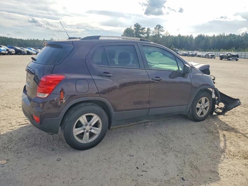Photo 3 from auction – 2022 CHEVROLET TRAX 1LT with VIN KL7CJLSM1NB568407