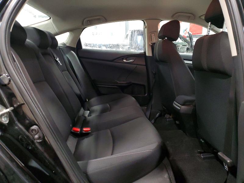 Photo 10 from auction – 2018 HONDA CIVIC LX with VIN 2HGFC2F68JH022304
