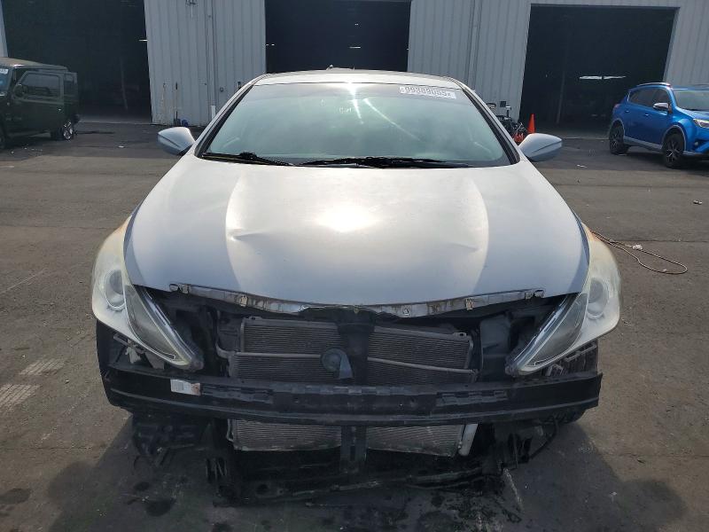 Zdjęcie 5 z aukcji – 2011 HYUNDAI SONATA z VIN 5NPEB4AC8BH168572
