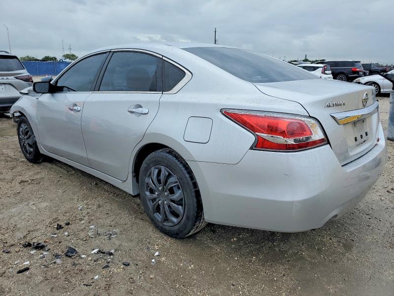 Photo 2 from auction – 2015 NISSAN ALTIMA with VIN 1N4AL3AP5FC411576