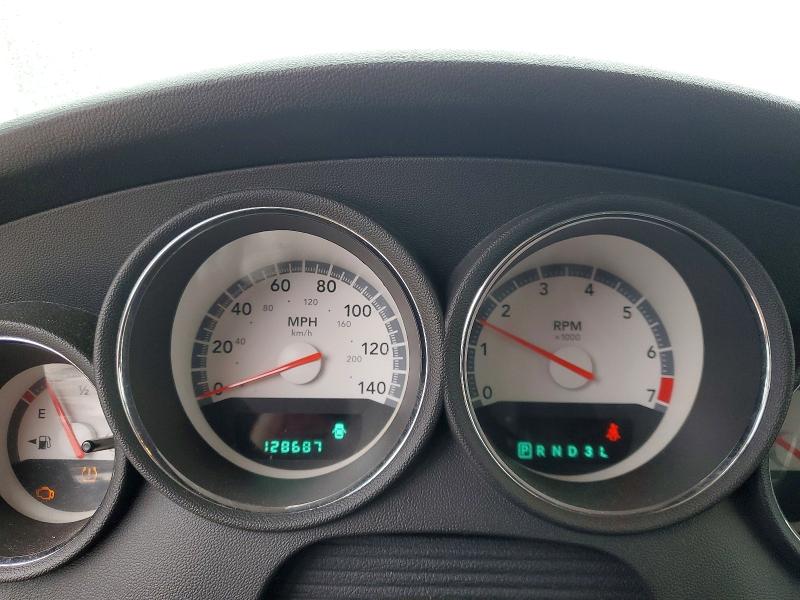 Photo 9 from auction – 2008 DODGE CHARGER SX with VIN 2B3KA33G38H331681