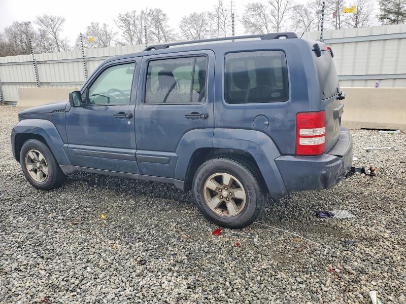 Photo 2 from auction – 2008 JEEP LIBERTYY with VIN 1J8GP28K98W262032